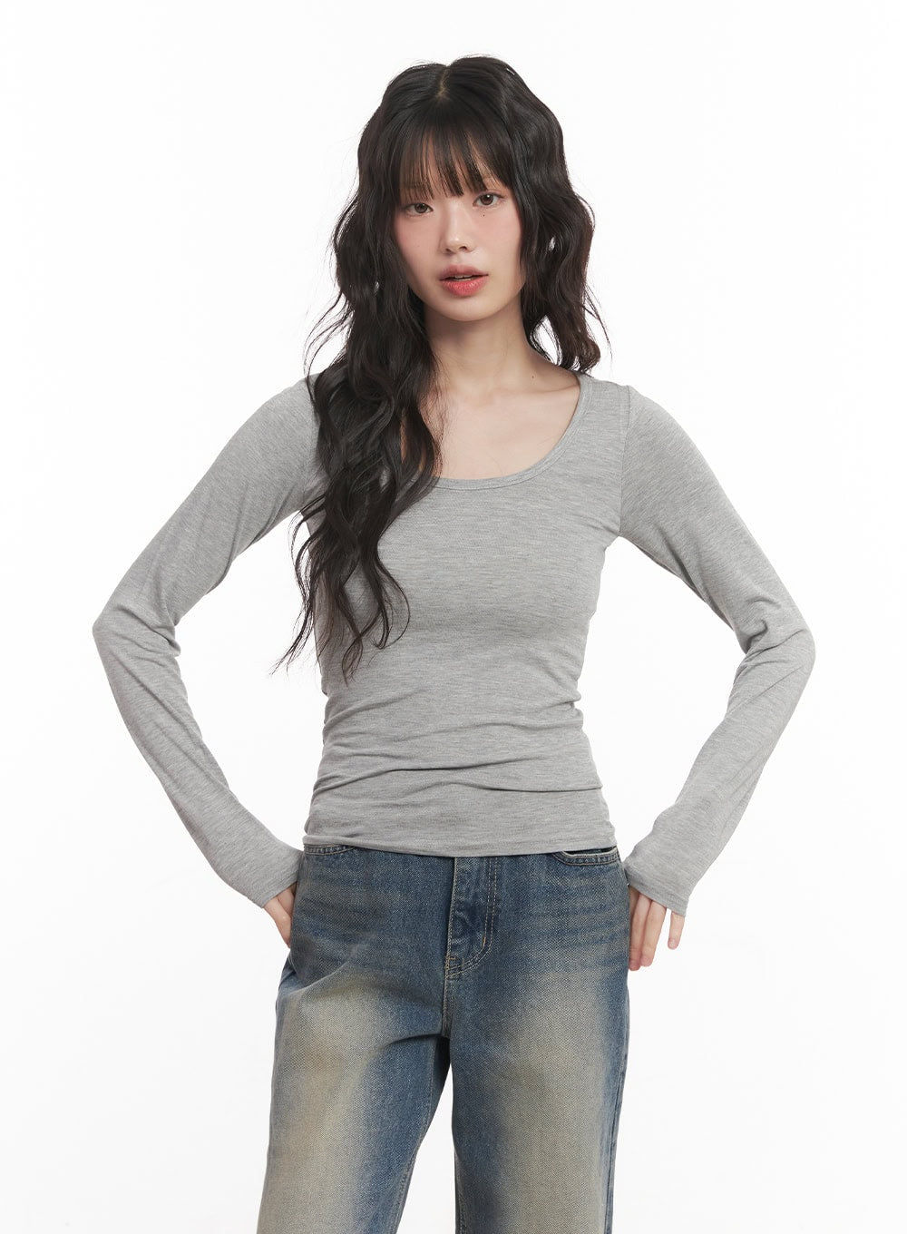 Essential U-Neck Long Sleeve Top CM519