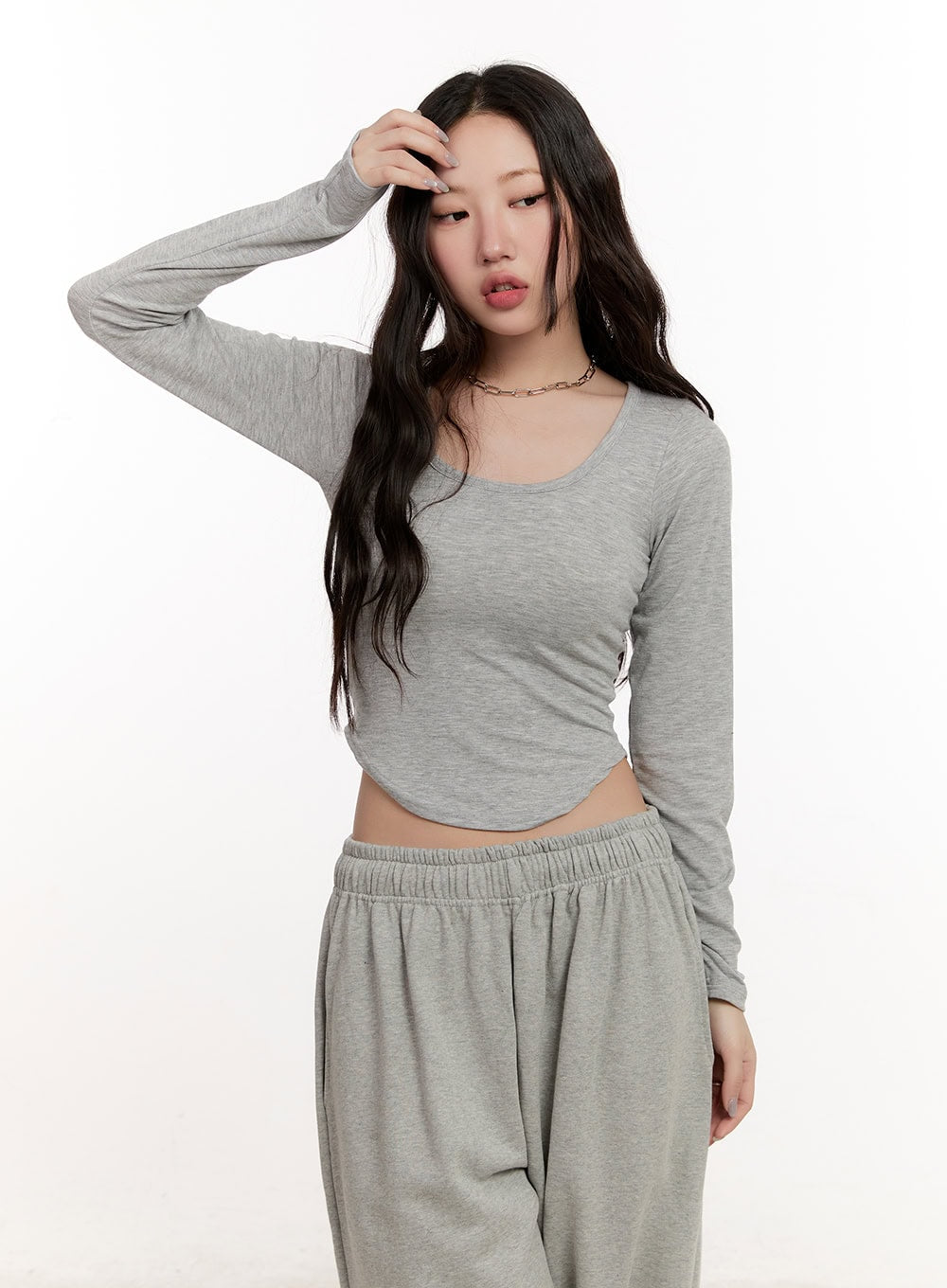 Essential Cropped Long Sleeve Top CM507