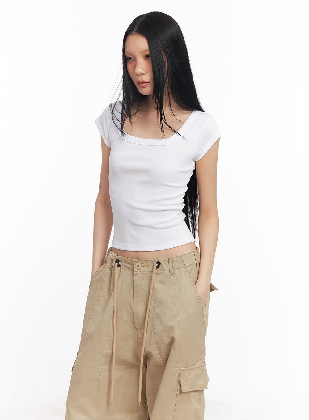 Essential U-Neck Crop Top CY528