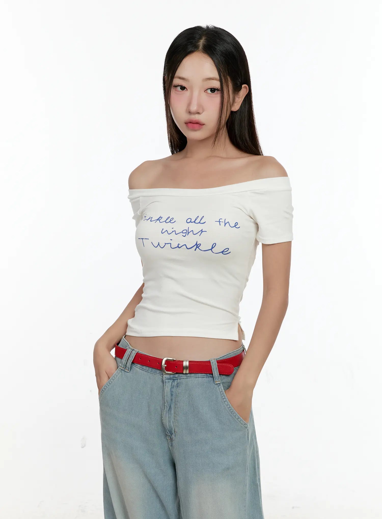 Off-Shoulder Graphic Top CL531