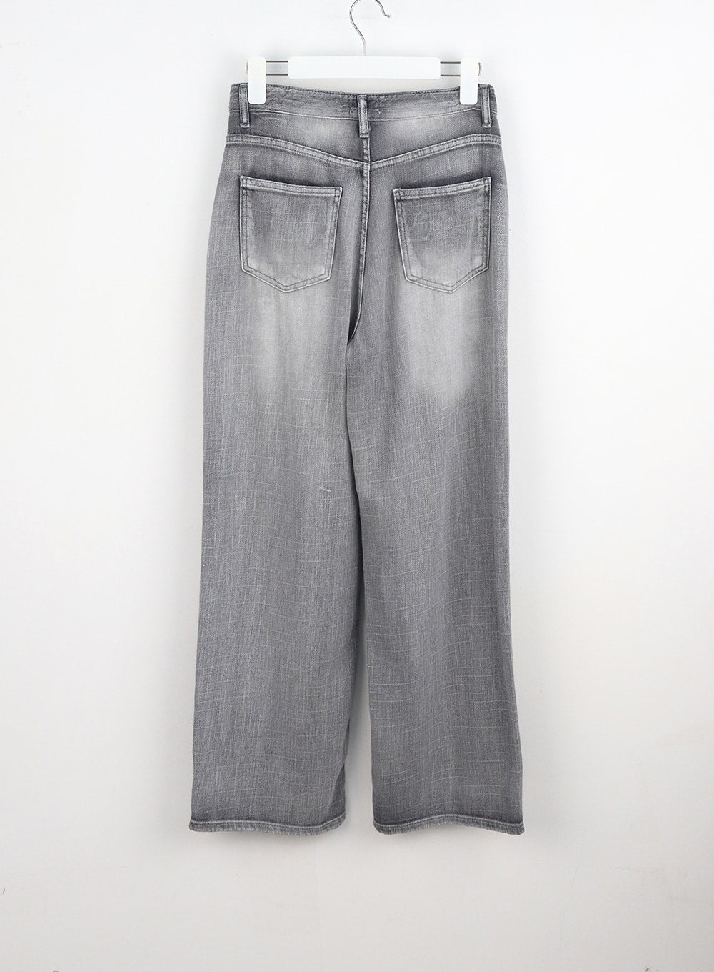 Mid-Rise Wide Leg Jeans CY330