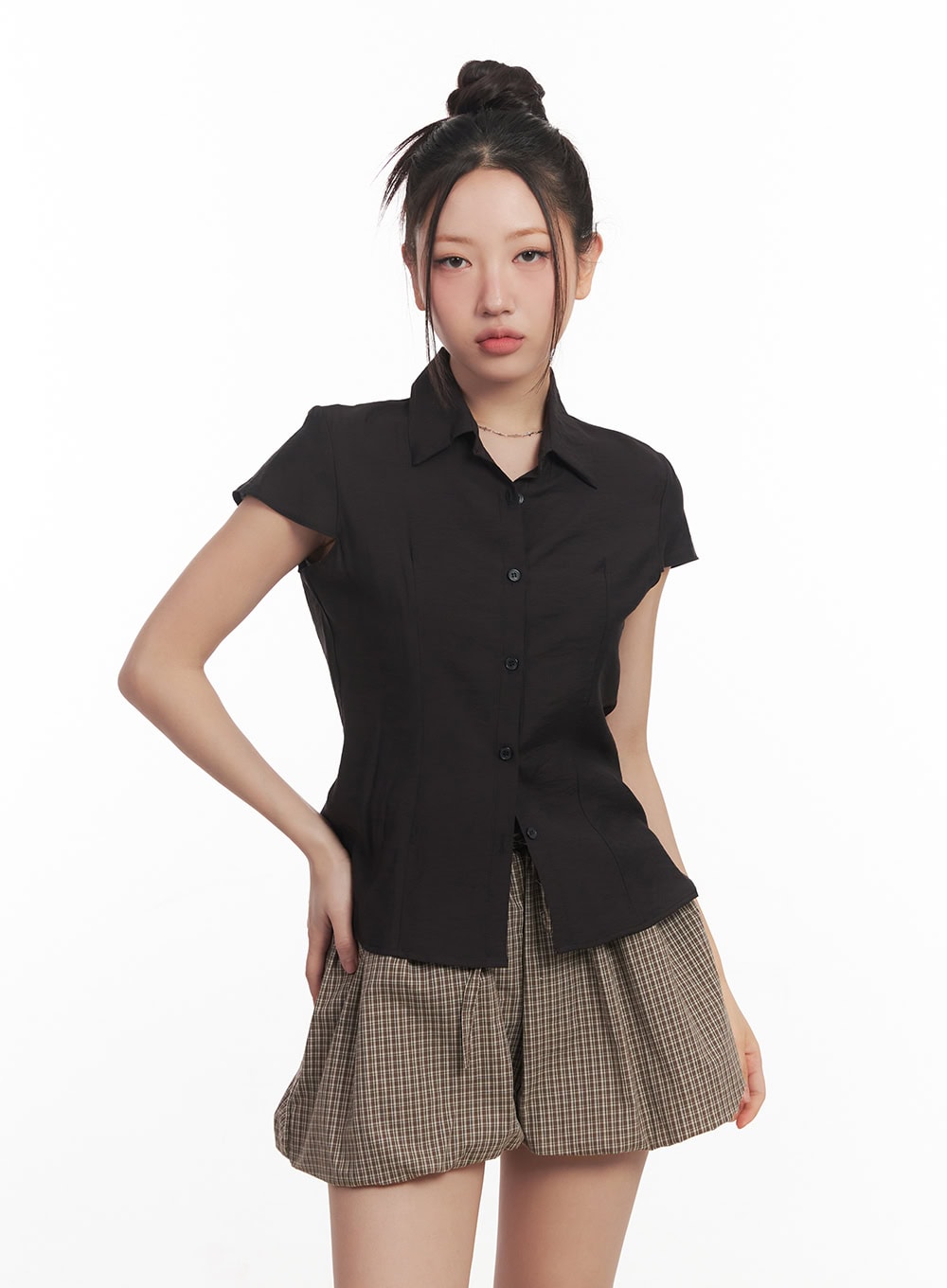 Timeless Collared Button-Up Shirt CM531