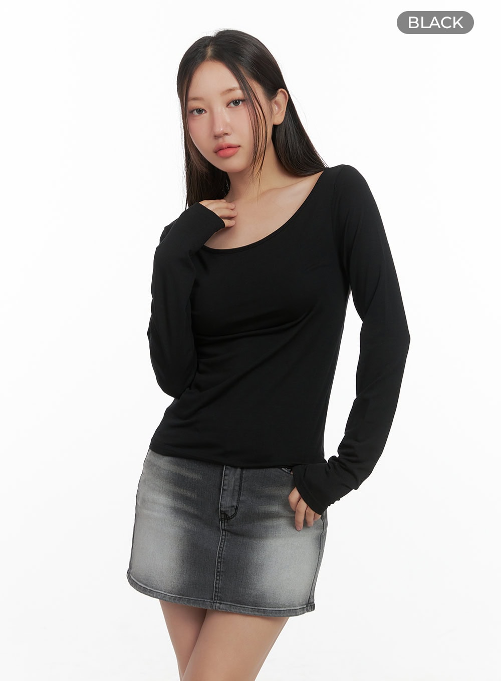 Basic U-Neck Long Sleeve Tee CO404