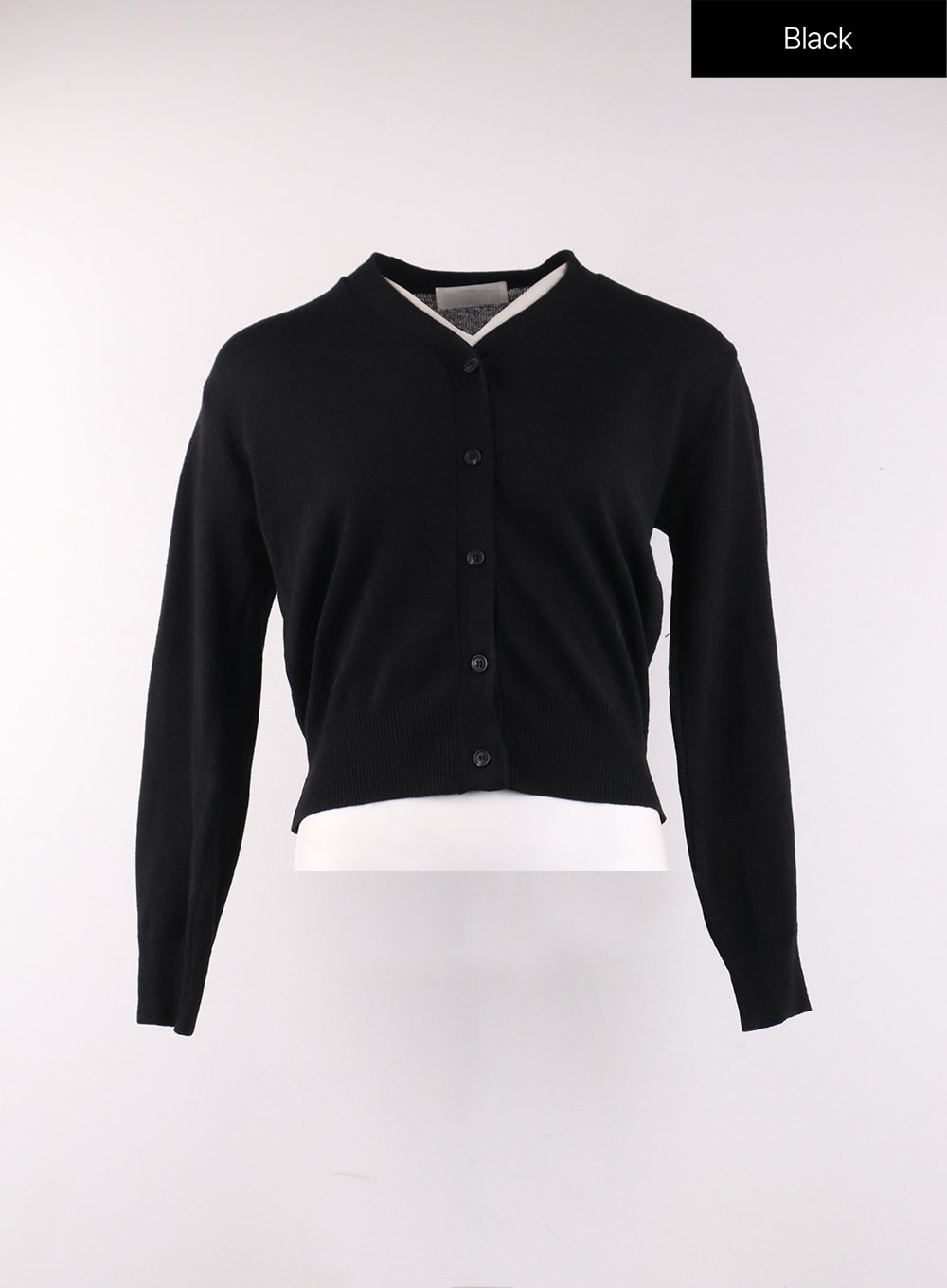 Buttoned V-Neck Cardigan OF406