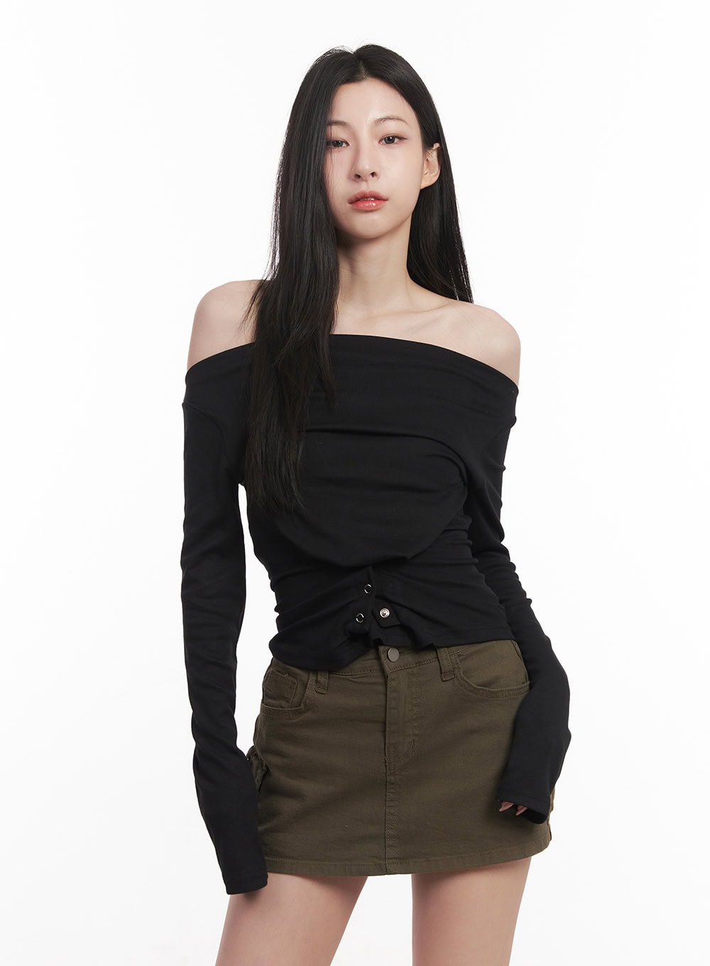 Buttoned Slim-Fit Off-Shoulder Top CM517