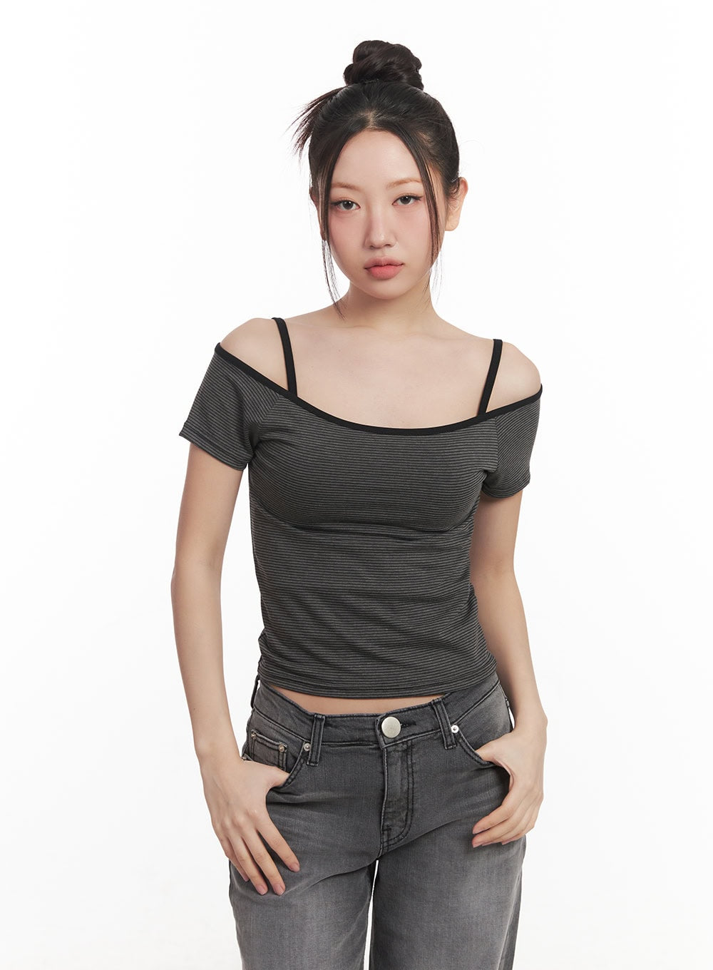 Slim-Fit Stylish Crop Tee & Cami Set CM528