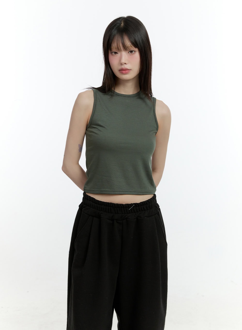 Essential Crop Tank Top CF507