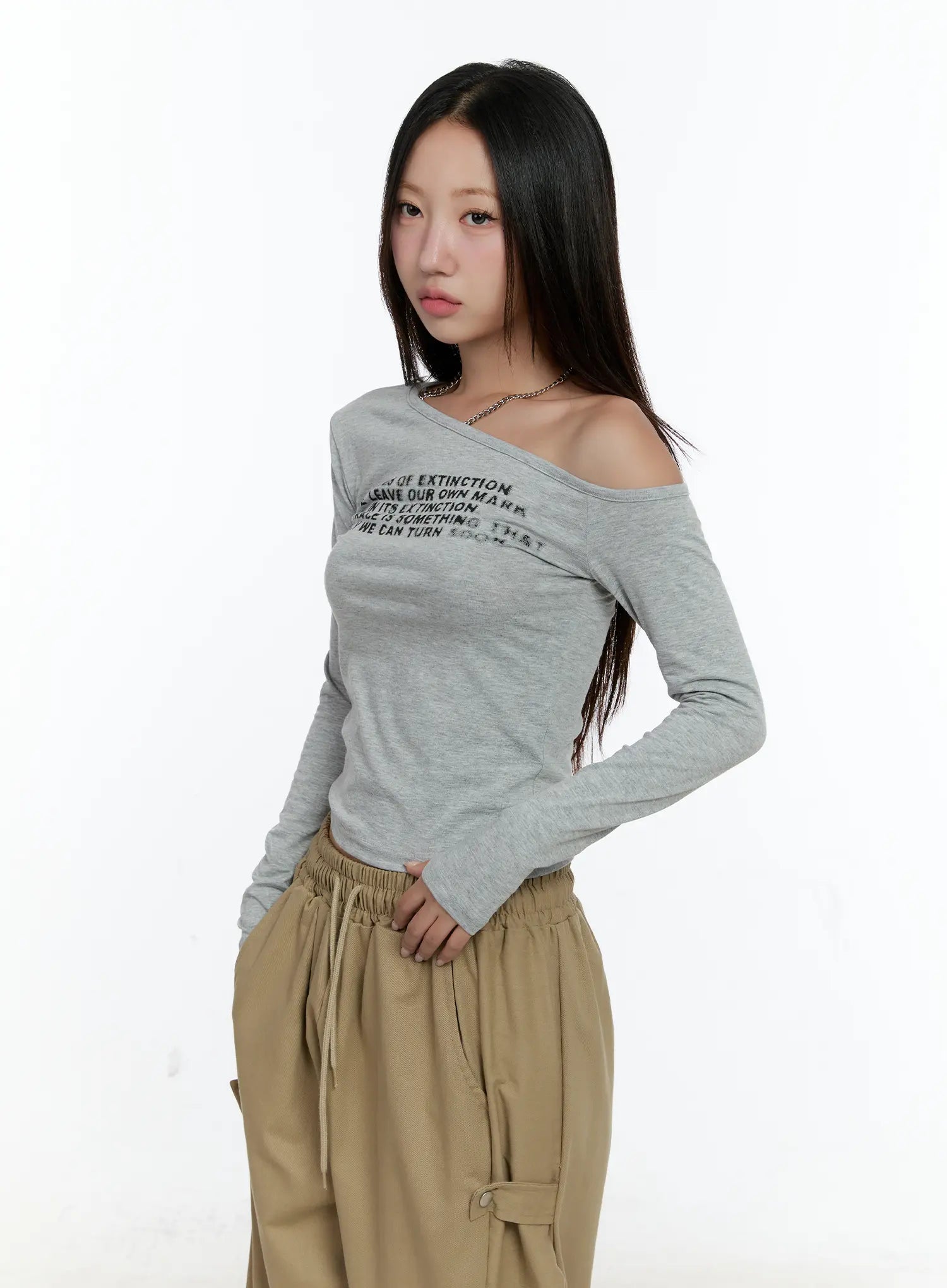 One-shoulder Lettering Long Sleeve CS517