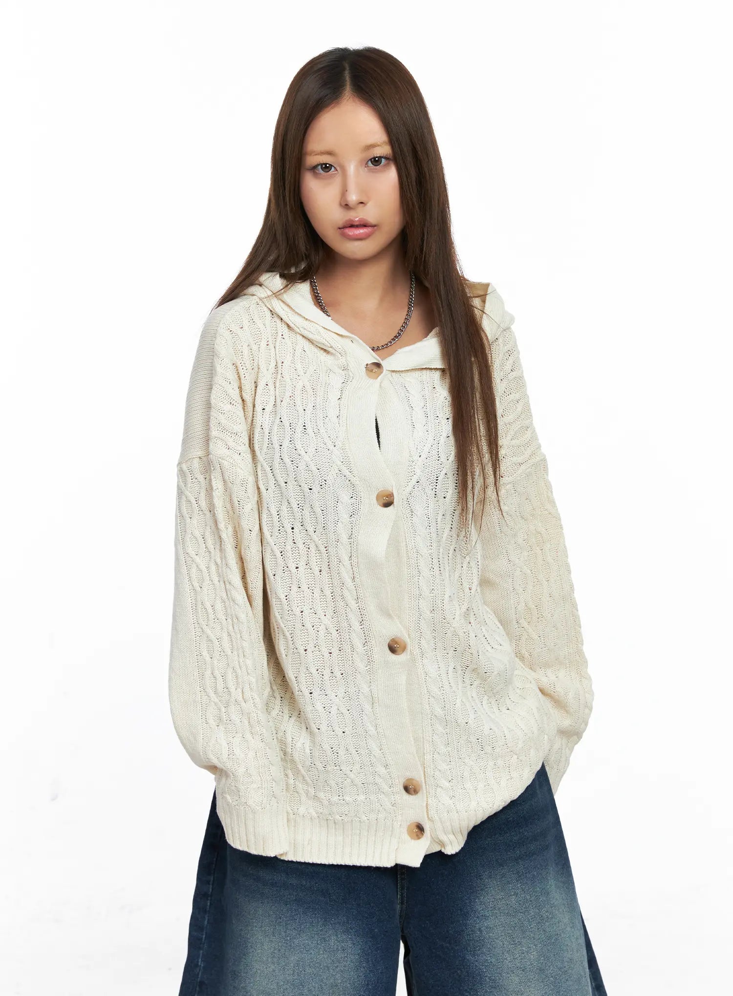 Oversized Cable Knit Button-Up Hoodie CO510