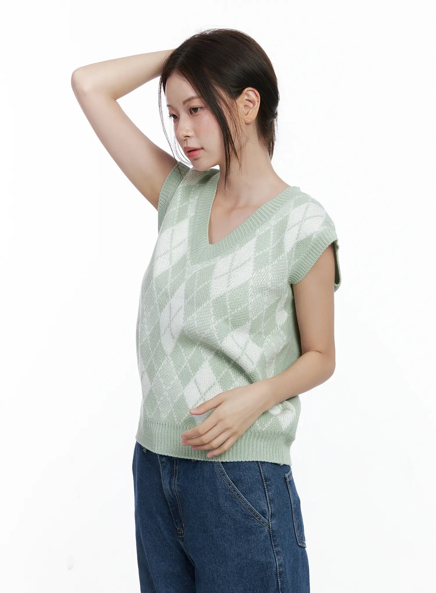 Argyle Pattern V-Neck Vest CO506