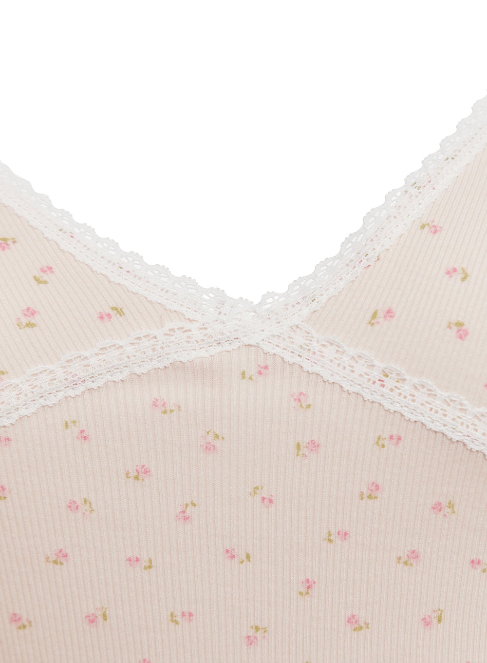 Soft Floral Lace Cami Top IA524