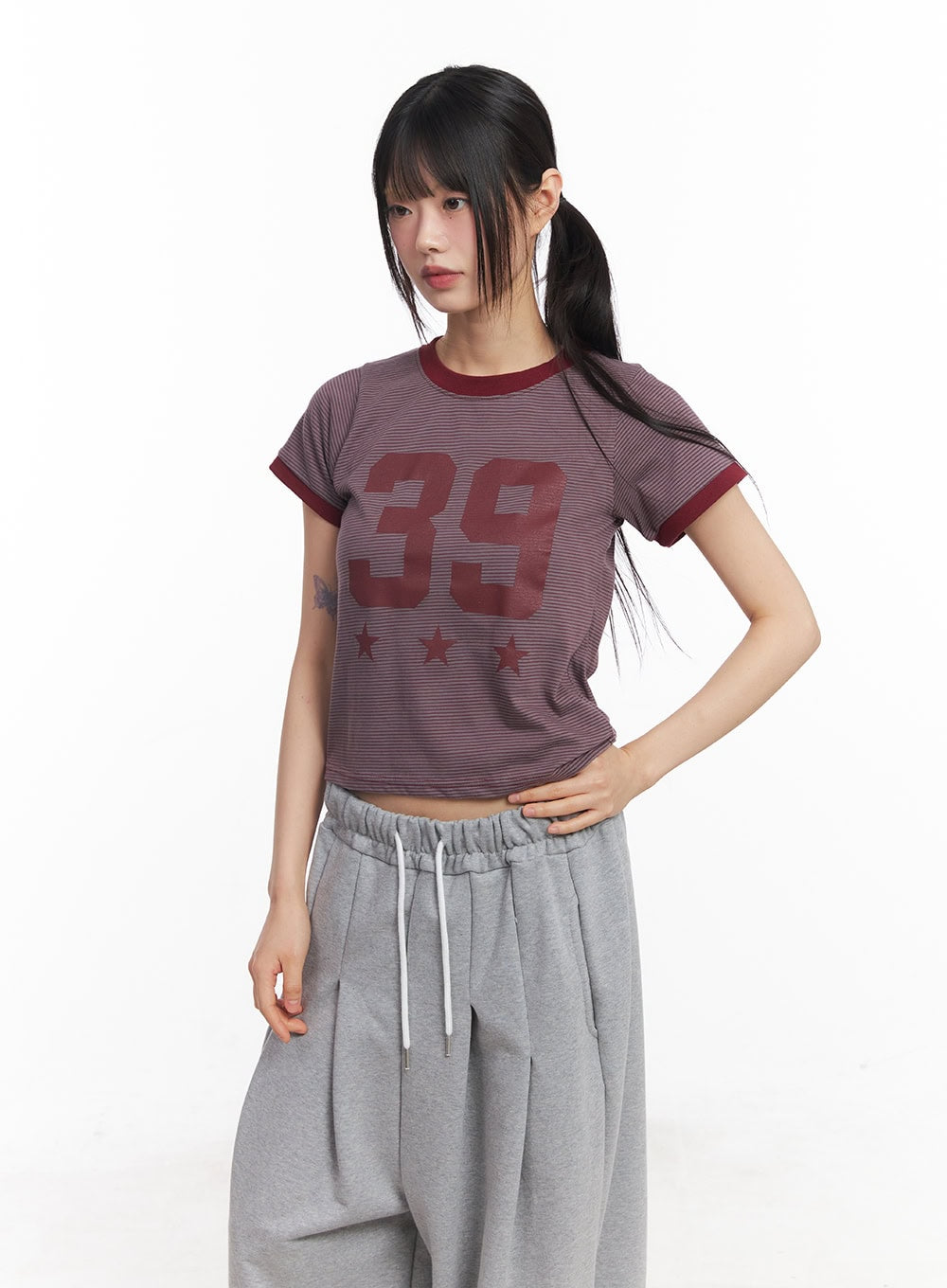 Dual-Tone Graphic Top CY512