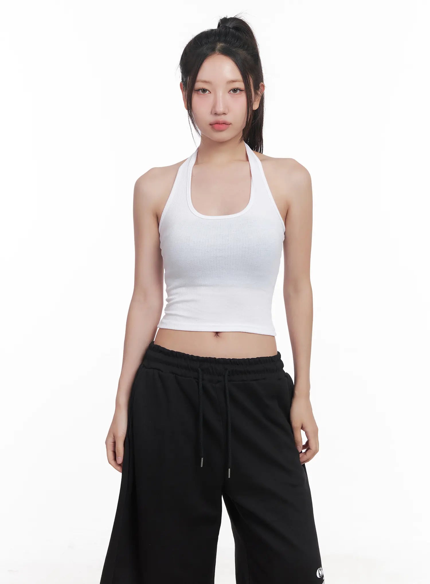 Cropped Halter Top CU517