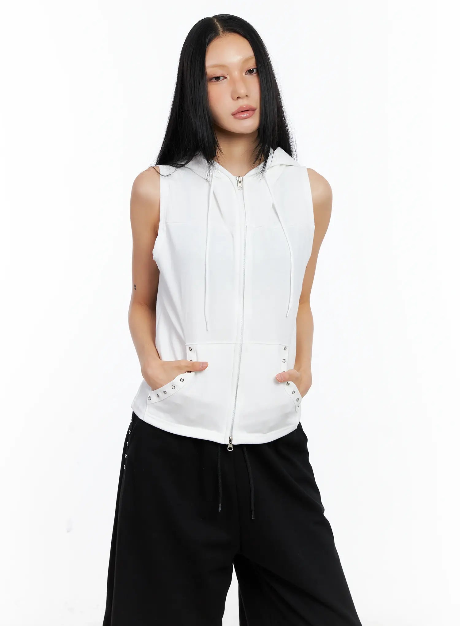 Eyelet Hooded Vest Zip-Up CL529