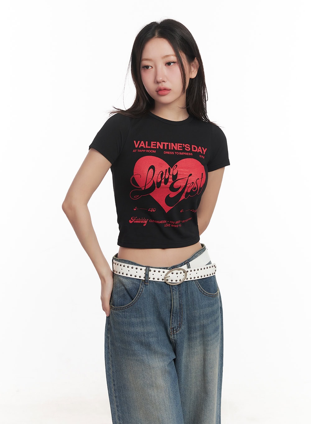 Slim-Fit Graphic Top  CA525