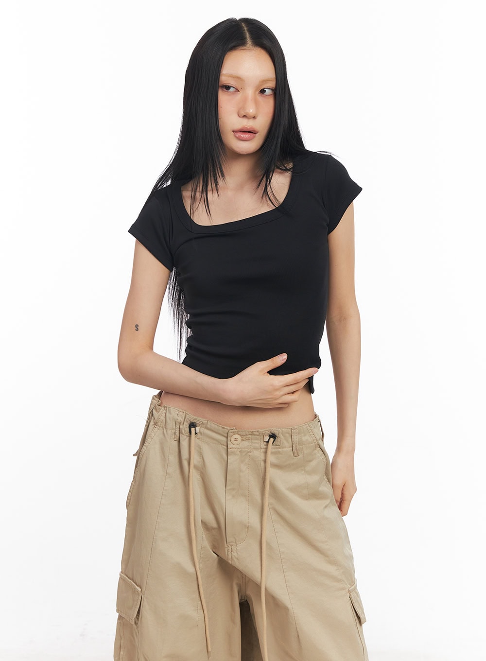 Essential U-Neck Crop Top CY528