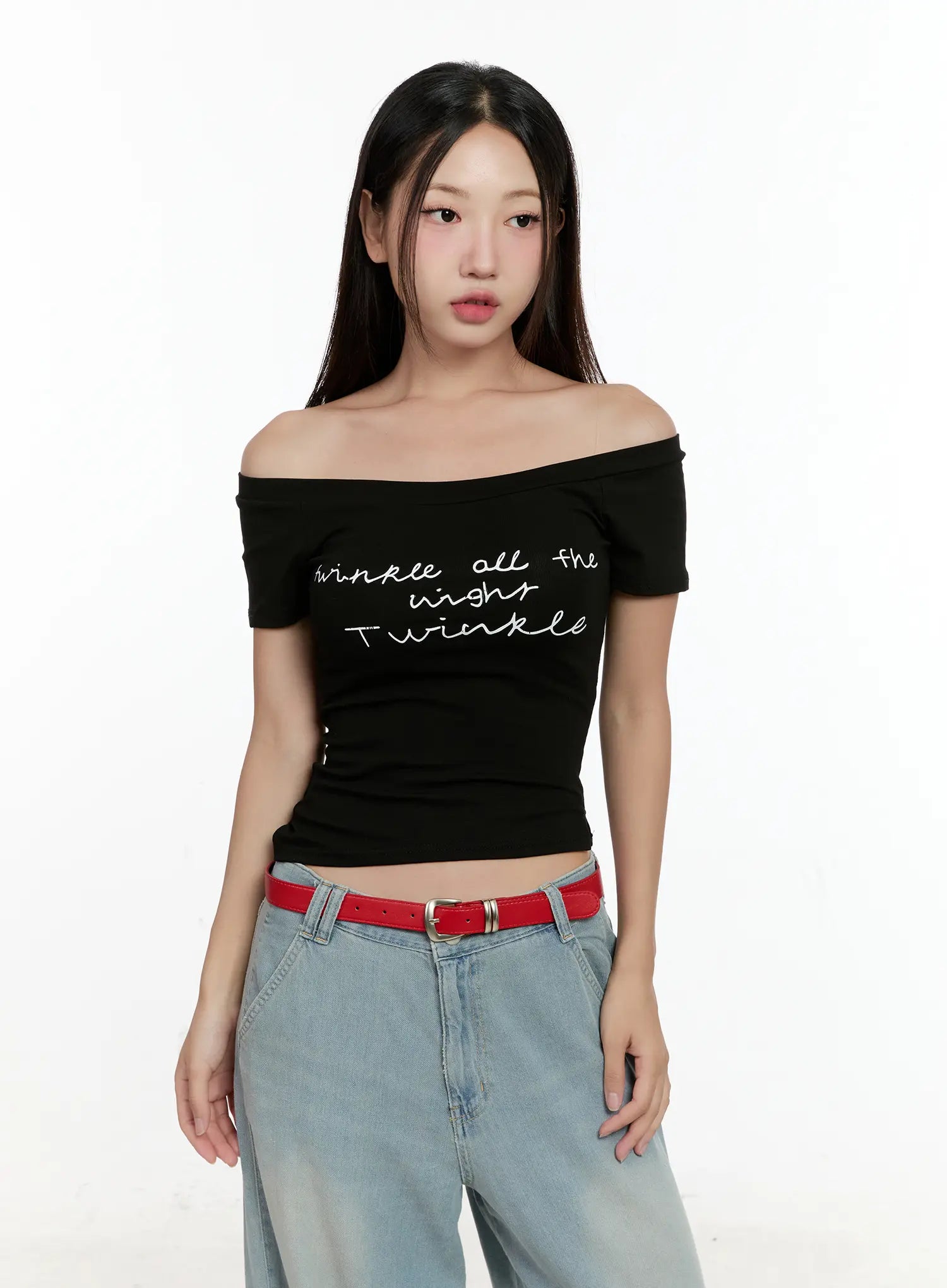 Off-Shoulder Graphic Top CL531