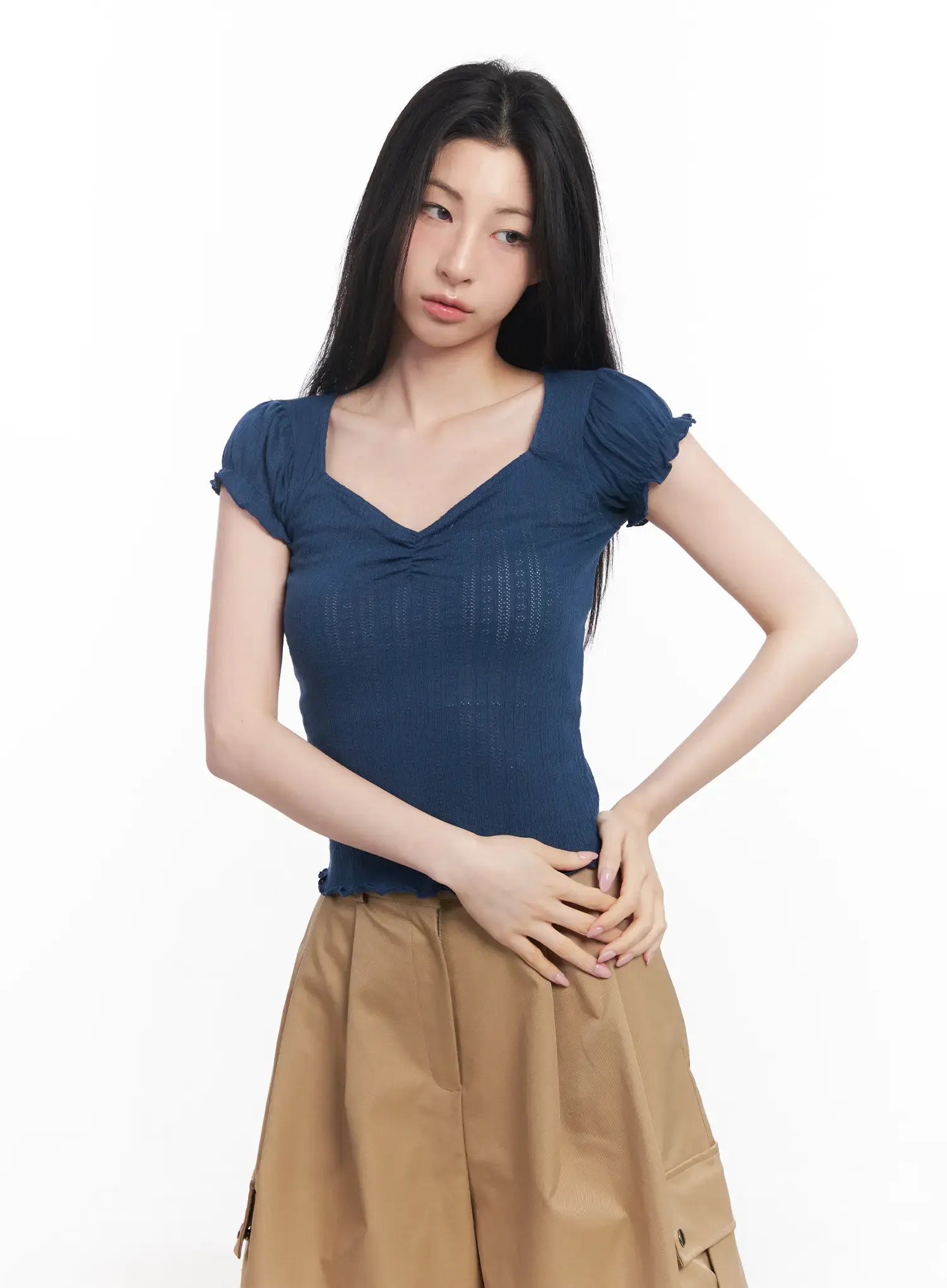 Frill V-Neck Crop Tee CU510