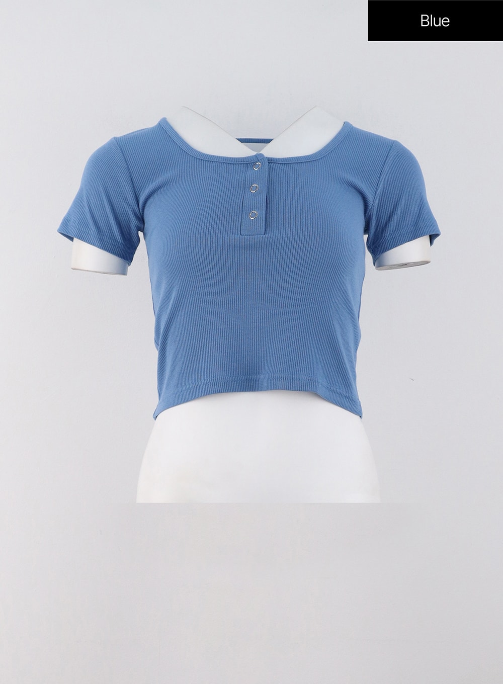 Buttoned U-Neck Crop Tee OG318