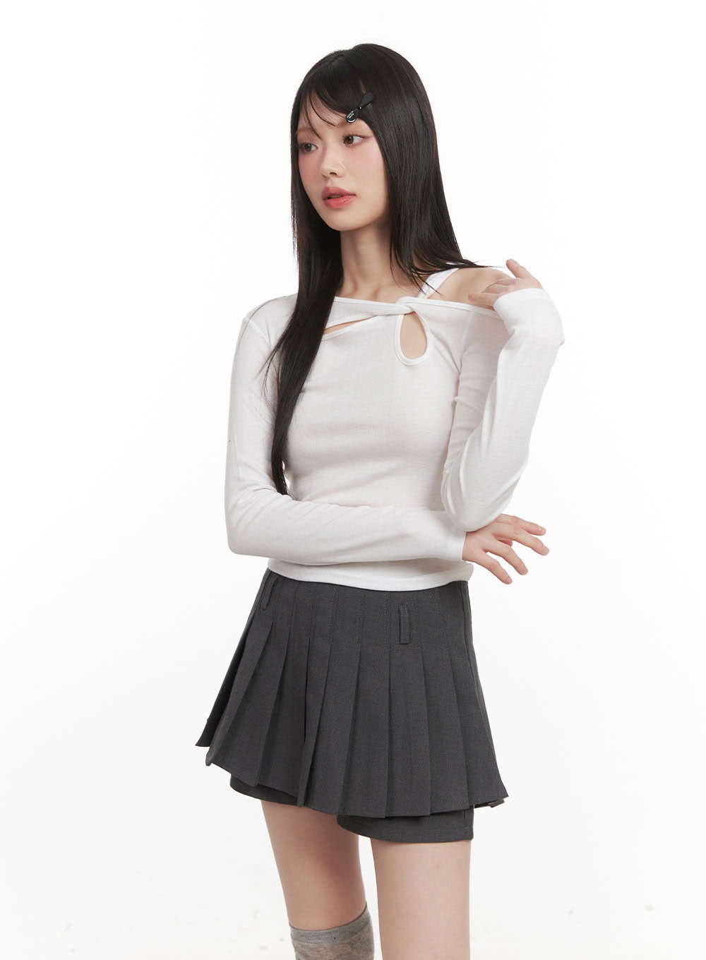 Slim-Fit Twist Cut-Out Long Sleeve Top CJ528