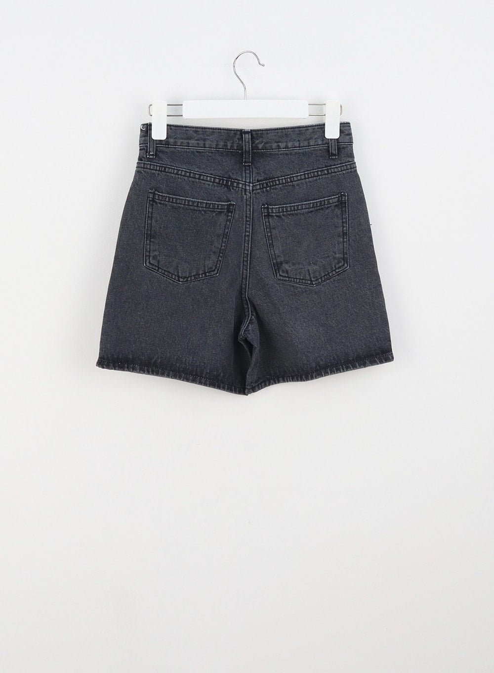 Wide Denim Shorts OU309