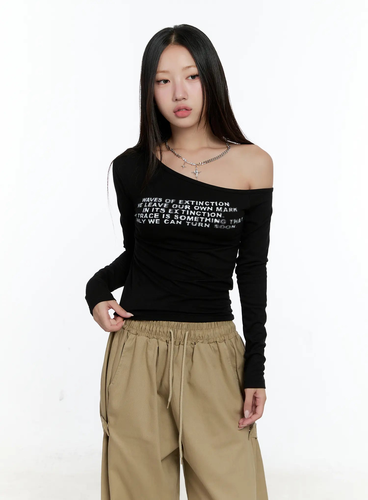 One-shoulder Lettering Long Sleeve CS517