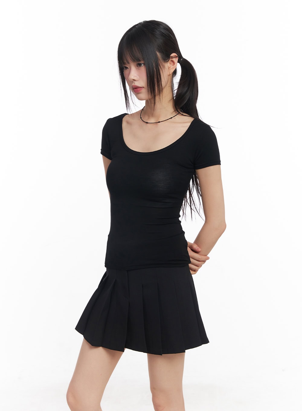 Essential Slim-Fit Crop Tee CY514