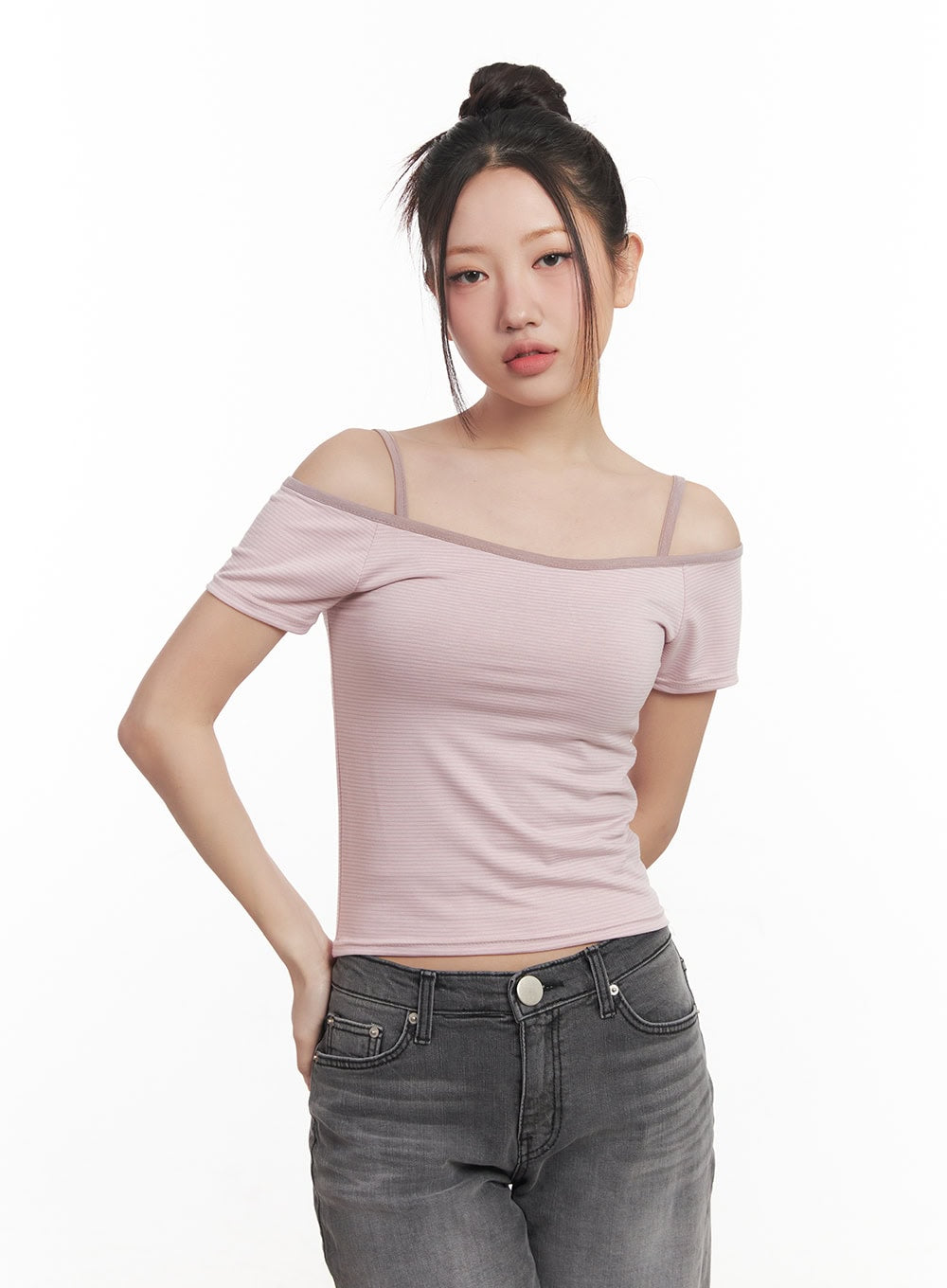 Slim-Fit Stylish Crop Tee & Cami Set CM528
