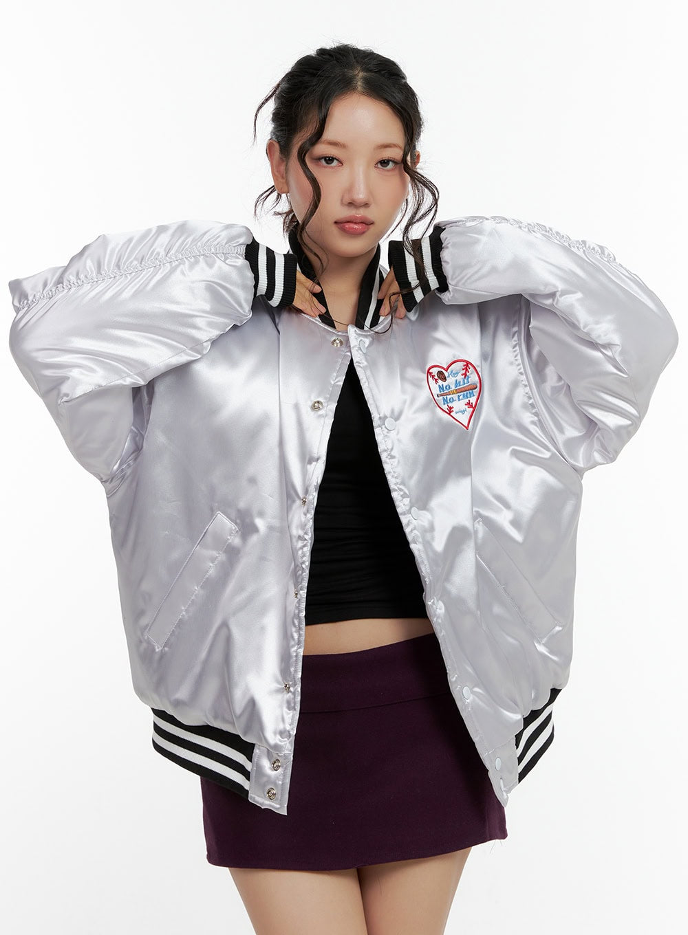 Embroidered Graphic Buttoned Jacket CN405