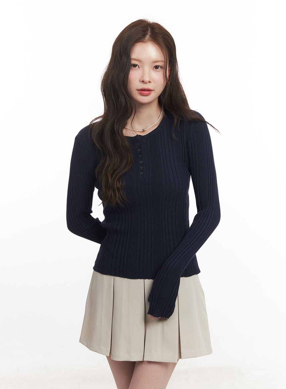 Ribbed Slim-Fit Round Neck Sweater  CA502