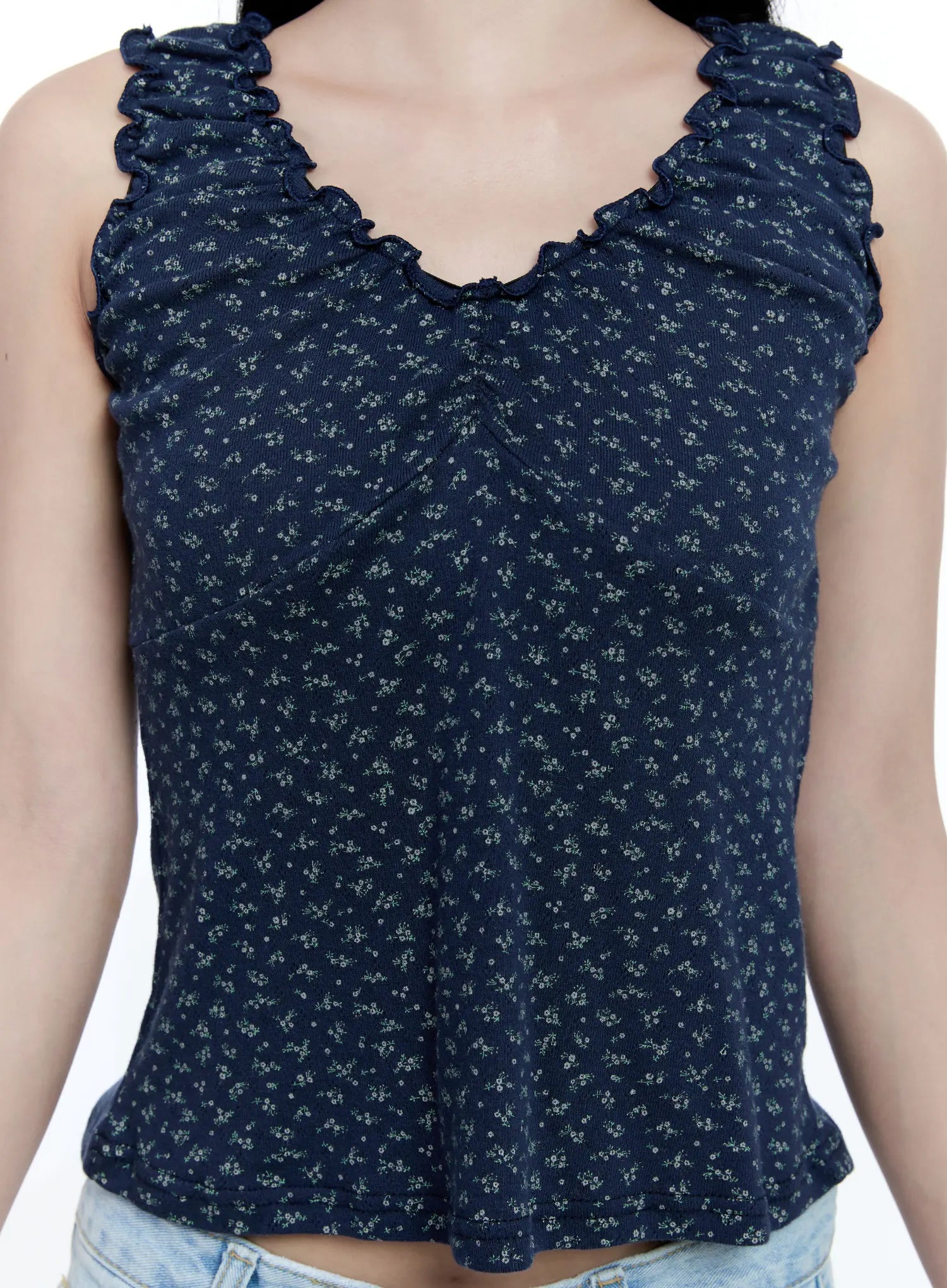 Ruffle V-Neck Sleeveless Top CG512