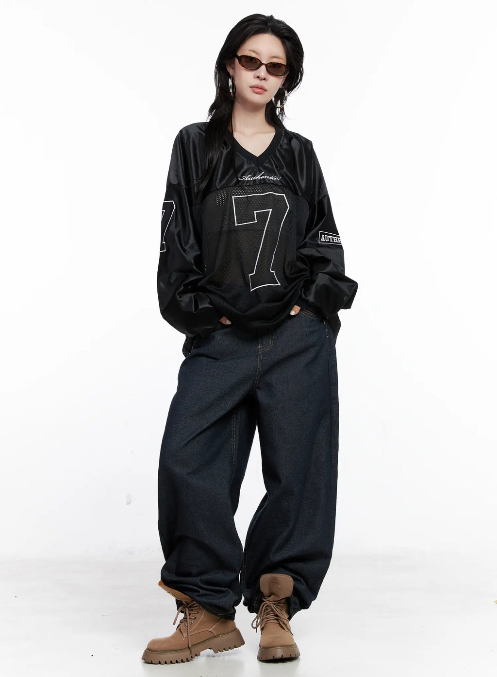 V-Neck Graphic Jersey Top CS512