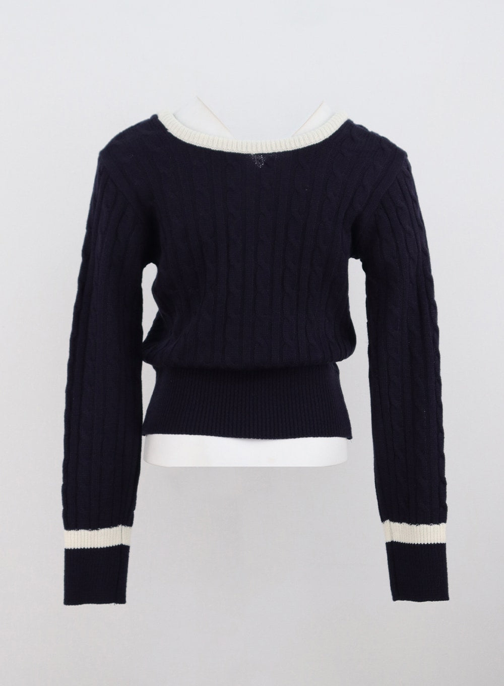 Classic Cable Knit Sweater CG329