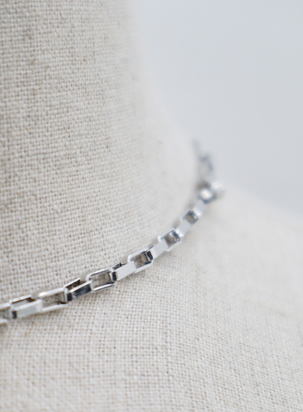 Two-Layer Chain and Square Pendant Necklace OO24