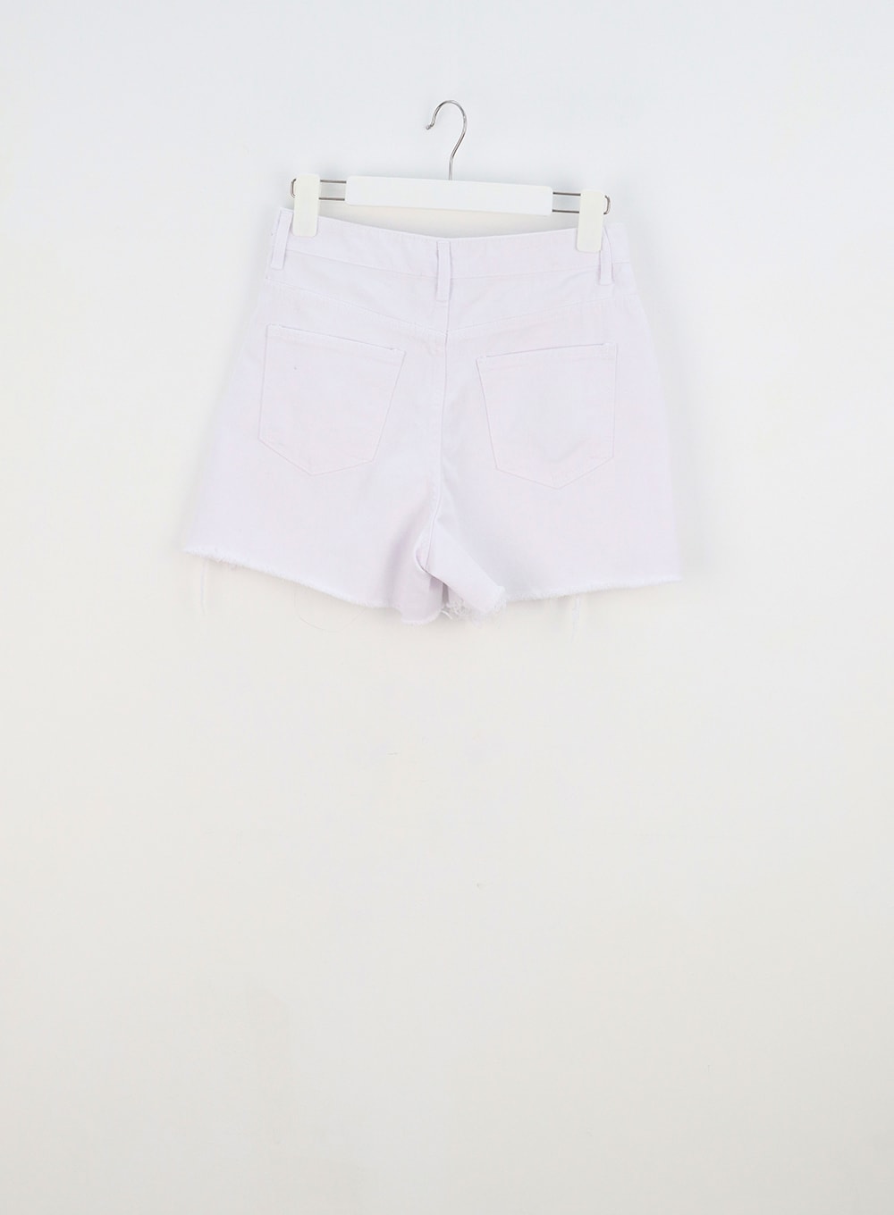 Mid-Rise Ripped Shorts BY303