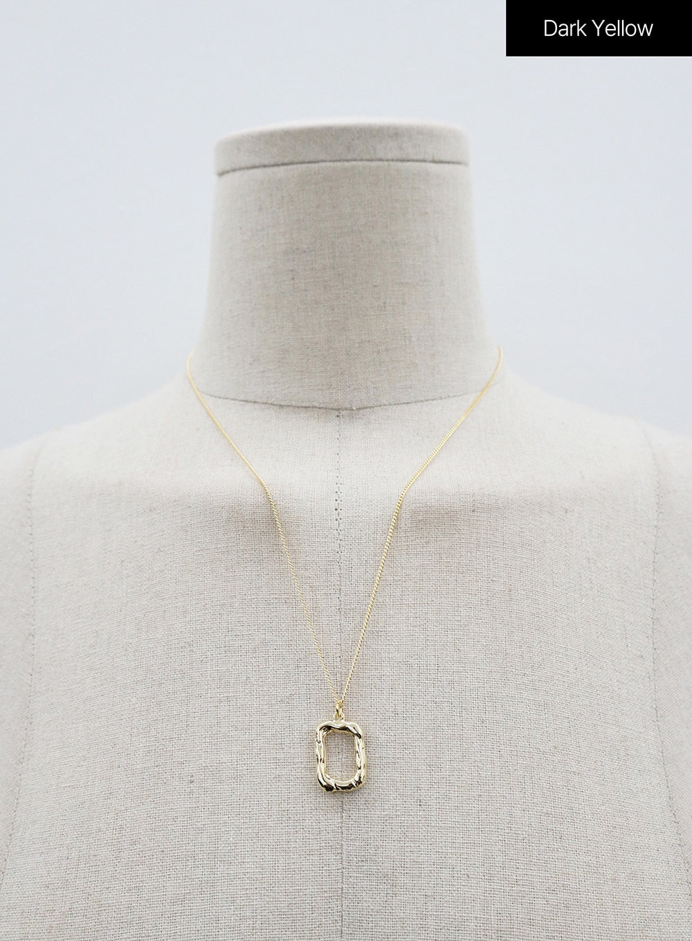 Two-Layer Chain and Square Pendant Necklace OO24