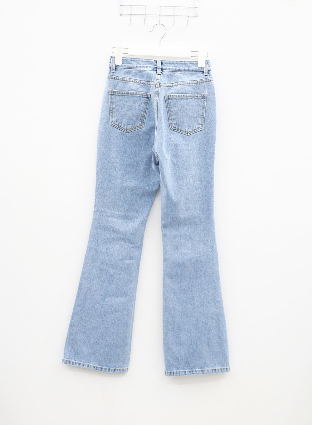 Ripped Bootcut Jeans BF306