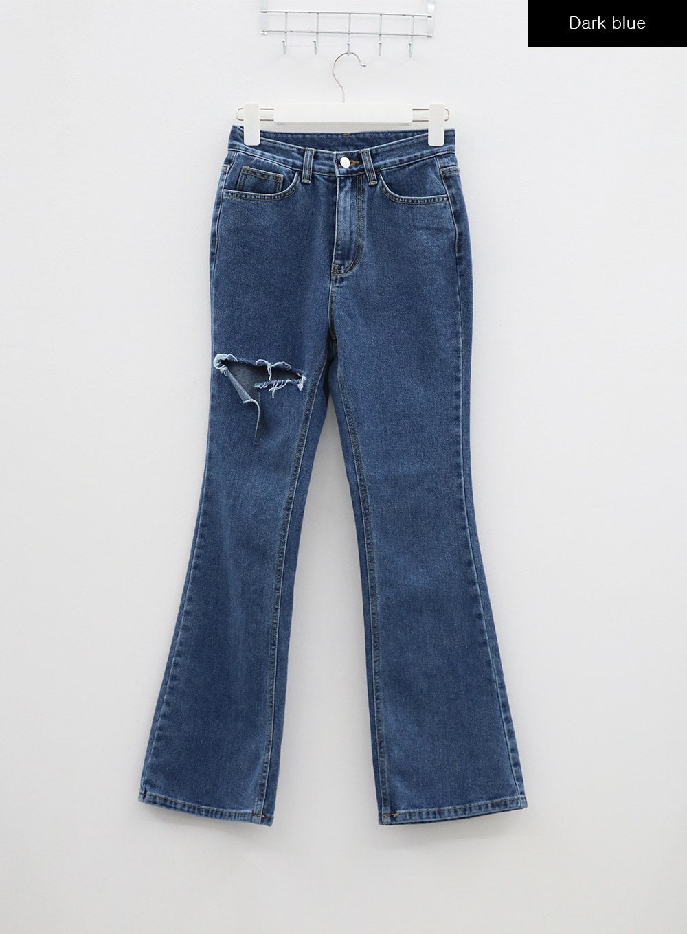 Ripped Bootcut Jeans BF306