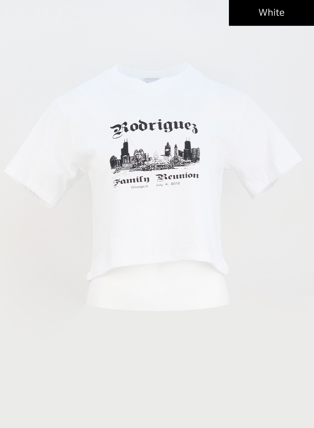 Crewneck Graphic Tee BU302