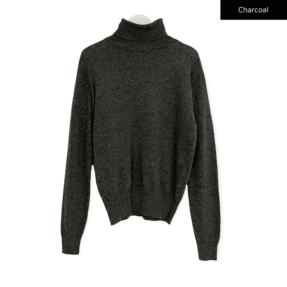 Turtleneck Knit Pullover